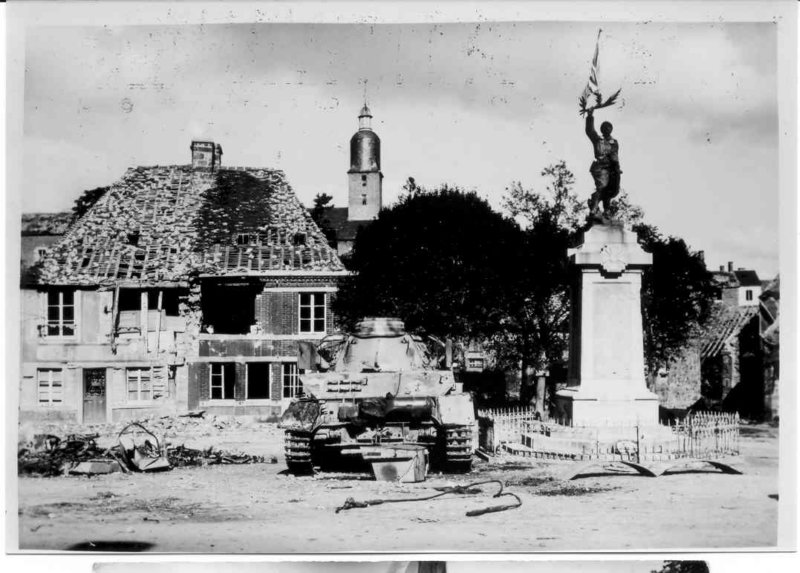 La place devant le Lion Verd, après la bataille.